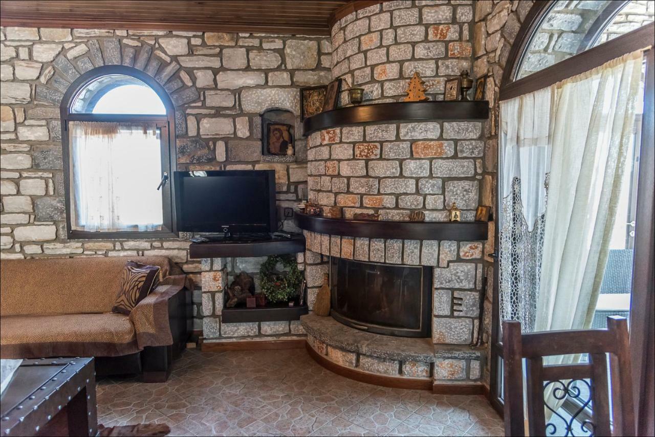 Villa Stone Mansion Anavryti, Αμα 20569 Mystras Exterior foto