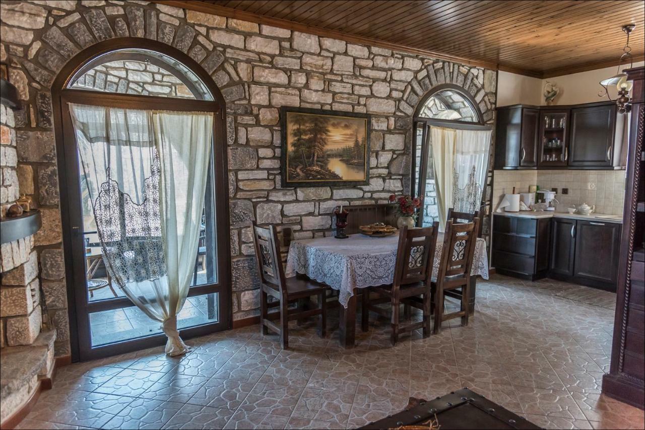 Villa Stone Mansion Anavryti, Αμα 20569 Mystras Exterior foto